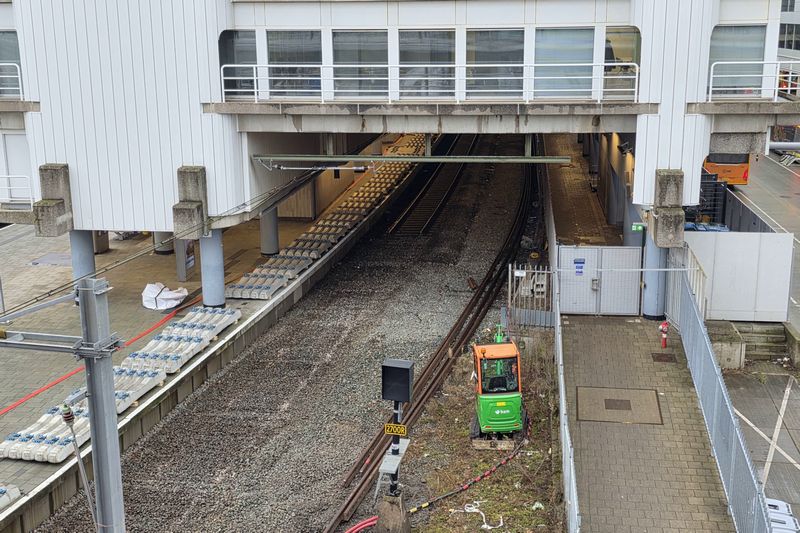Werkzaamheden aan verbreding perron Utrecht Centraal
